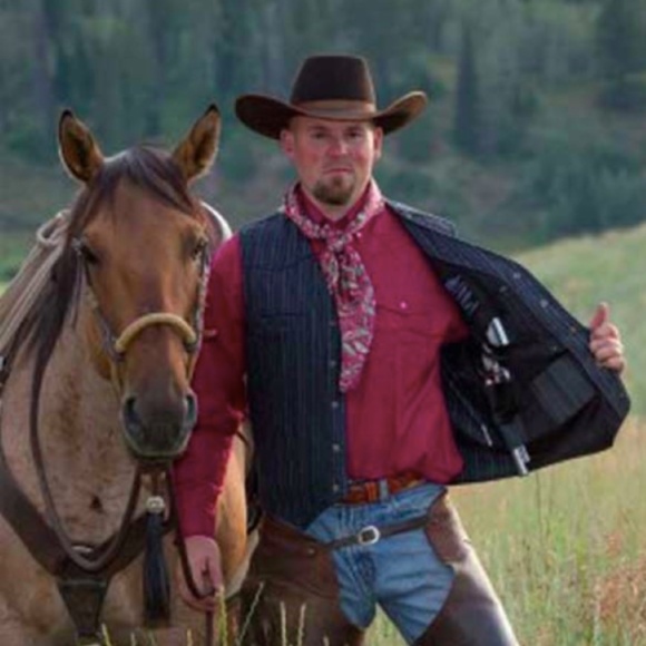WYOMING TRADERS MENS RANGER CONCEALED CARRY PINSTRIPE WOOL VEST - GRAY - Picture 1 of 9